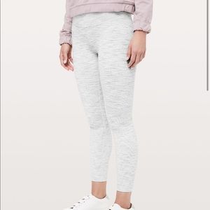 lululemon wunder under leggings 🪐🤍